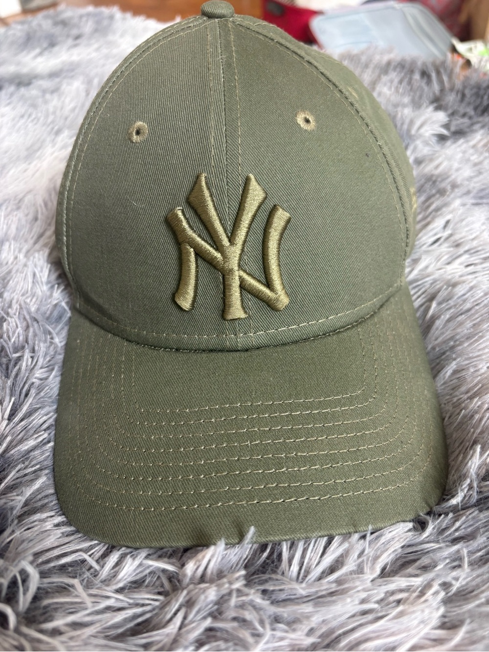 NEW ERA 9Fourty New York Yankees Olive Green Baseball Cap